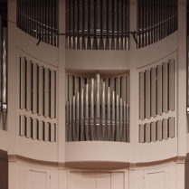 Zdjęcie organów w Auli Nova.