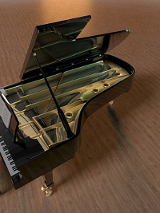 Zdjęcie fortepianu.