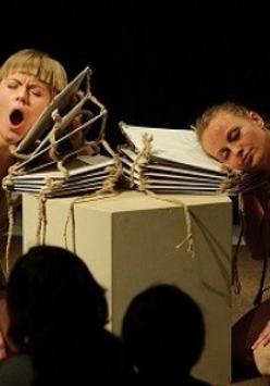 Na zdjęciu fragment przedstawienia.