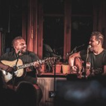 Zdjęcie członków zespołu.