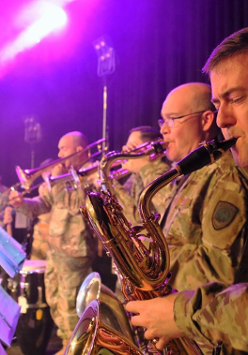 Zdjęcie Zespołu muzycznego NATO. fot. SHAPE International Band.