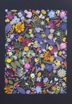 Na zdjęciu jedna z kompozycji artystycznych z suszonych kwiatów.