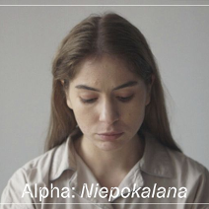 Zdjęcie aktorki z filmu Niepokalana.