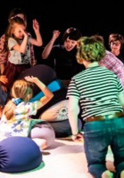 Na zdjęciu fragment warsztatów dla dzieci.