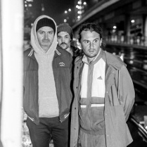 Na zdjęciu członkowie zespołu.