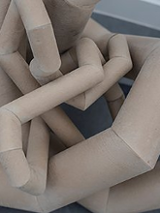 prace wykonane z papieru z nadrukiem literniczym