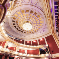 Na zdjęciu odnowione wnętrze Teatru Wielkiego.