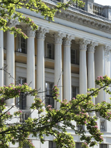 Na zdjęciu fragment budynku Biblioteki Raczyńskich.