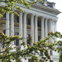Na zdjęciu fragment budynku Biblioteki Raczyńskich.