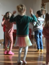 Na zdjęciu fragment warsztatów dla dzieci.