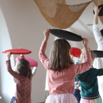 Na zdjęciu fragment warsztatów dla dzieci.