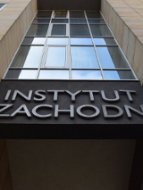 Na zdjęciu fasada budynku Instytutu Zachodniego.