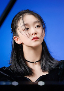 Na zdjęciu pianistka Tianyao Lyu.