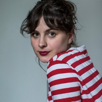 na zdjęciu Artystka