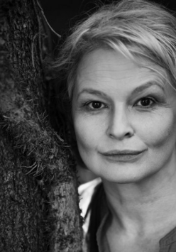 Czarno-białe zdjęcie Dominiki Ostałowskiej