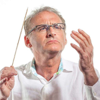 Zmierzyć się z historią