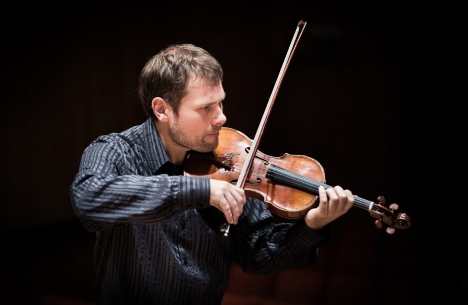 Photo of the violinist Jakub jakowicz