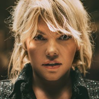 Photo of Ania Dąbrowska's face.