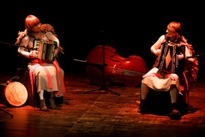 Photograph promoting the concert