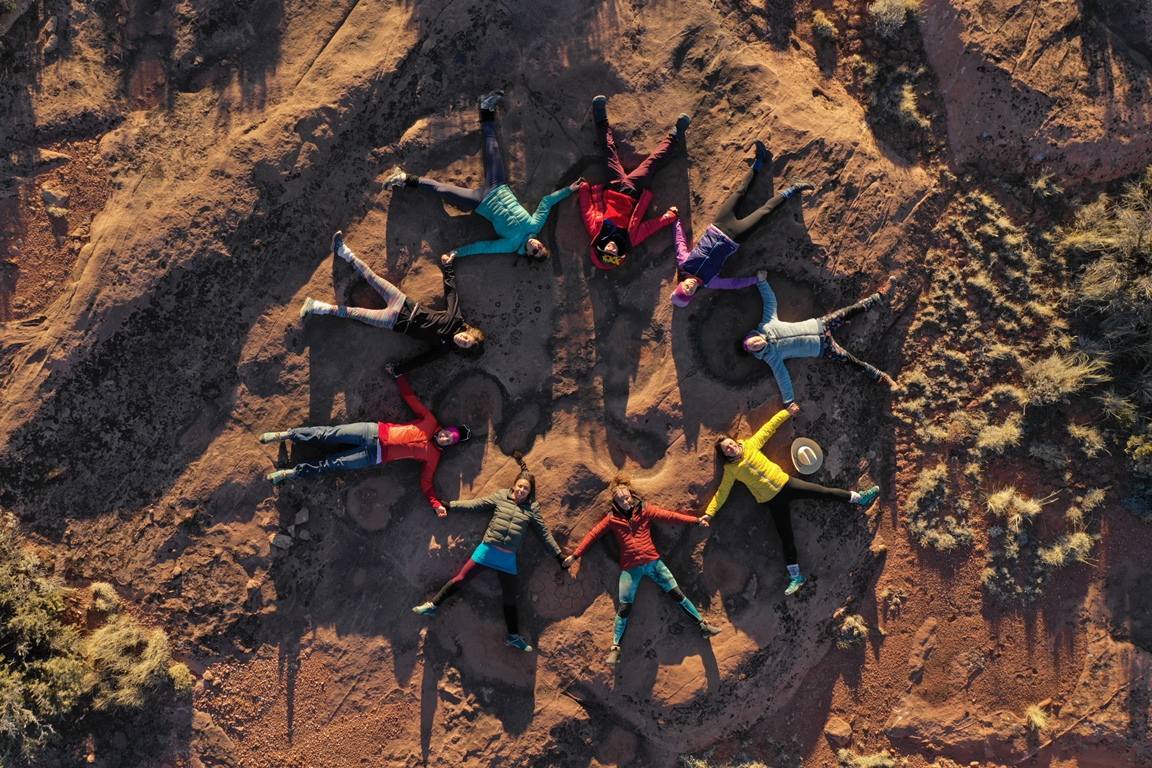 Photo from the movie - a circle made of women lying on a ground