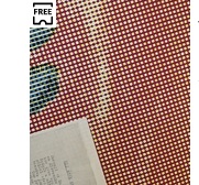 Tym, co dominuje na obrazie, jest tło - przypominające obrus podłoże w kolorze jasnego brązu. Tło jest symetrycznie nakrapiane biało-żółtymi kółkami. W lewej stronie znajdują się dwa niebiesko-zielone kształty. Być może to palce osoby, która czyta treść kartki. Róg papieru ukazuje się w dolnej części grafiki. Znajduje się tam fragment tekstu, który zaczyna się od "Můj útěk".