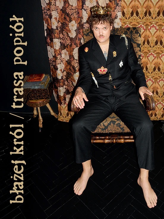 Baner promujący wydarzenie. Nazwa wydarzenia i zdjęcie artysty.