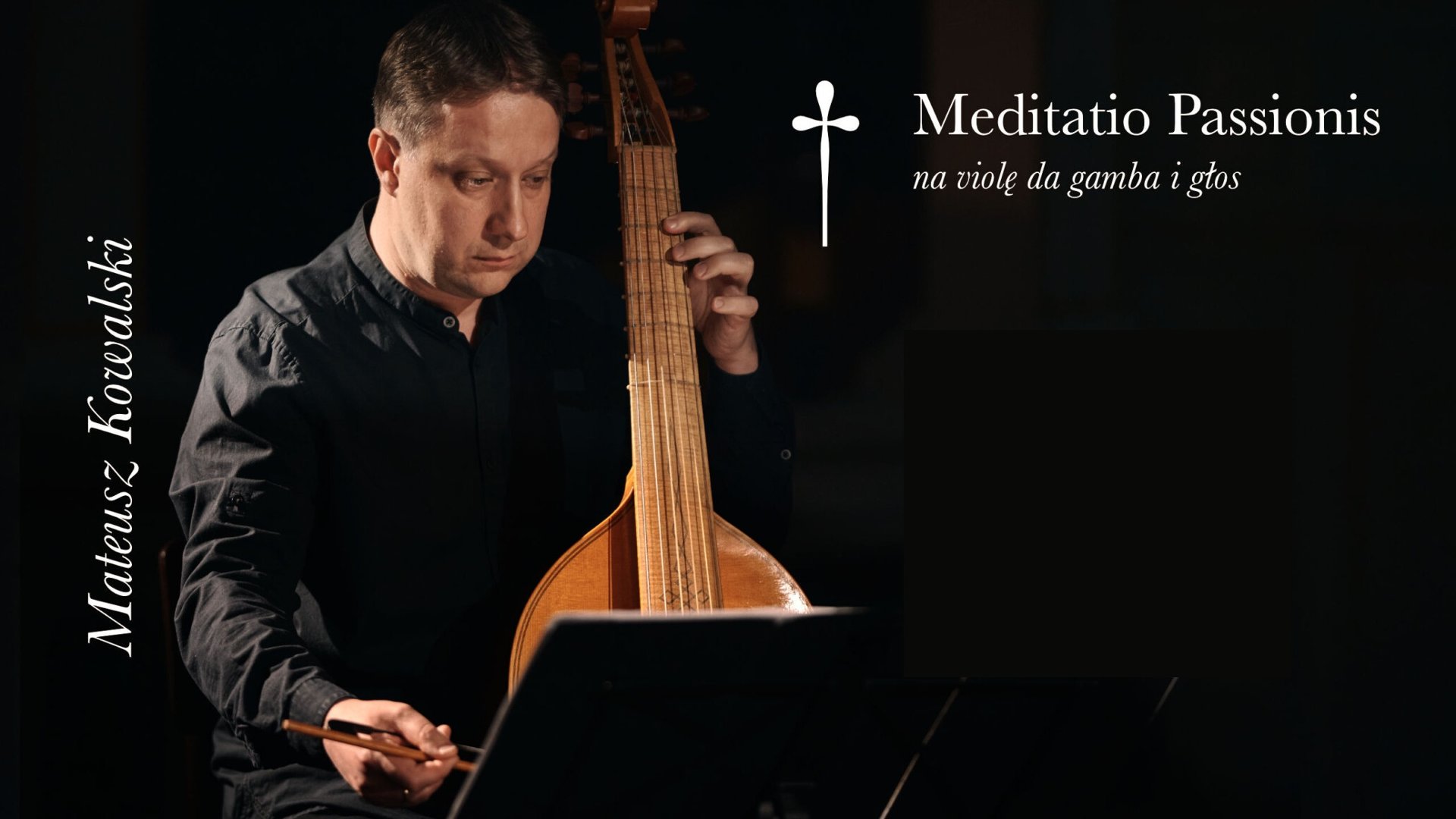 Baner promujący wydarzenie. Nazwa wydarzenia i zdjęcie osoby artystycznej.