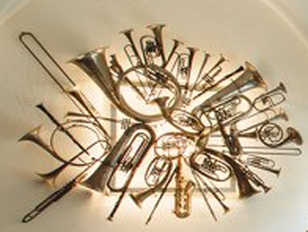 dekoracja z instrumentów