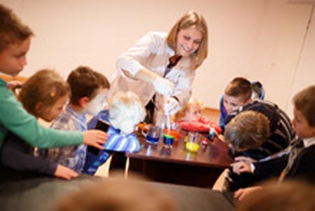 eksperymenty chemiczne z ciocią Jadzią