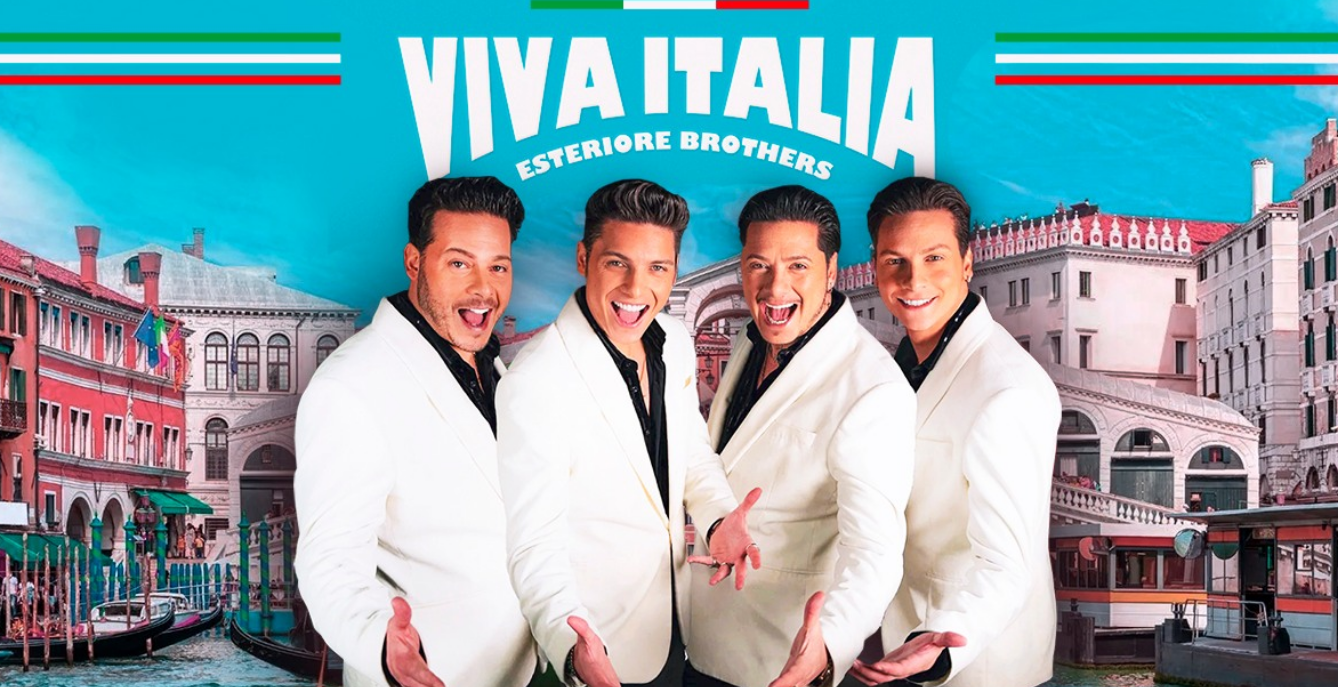 Grupa czterch śpiewaków na tle weneckich uliczek. Plakat Viva Itlaia Esteriore Brothers.