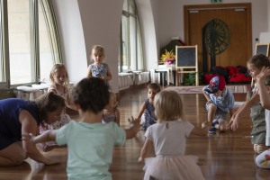 Fotografia uczestników wcześniejszego kursu.