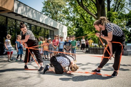 Na grafice plakat wydarzenia.