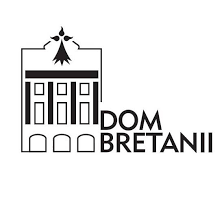Na grafice logo Domu Bretanii.