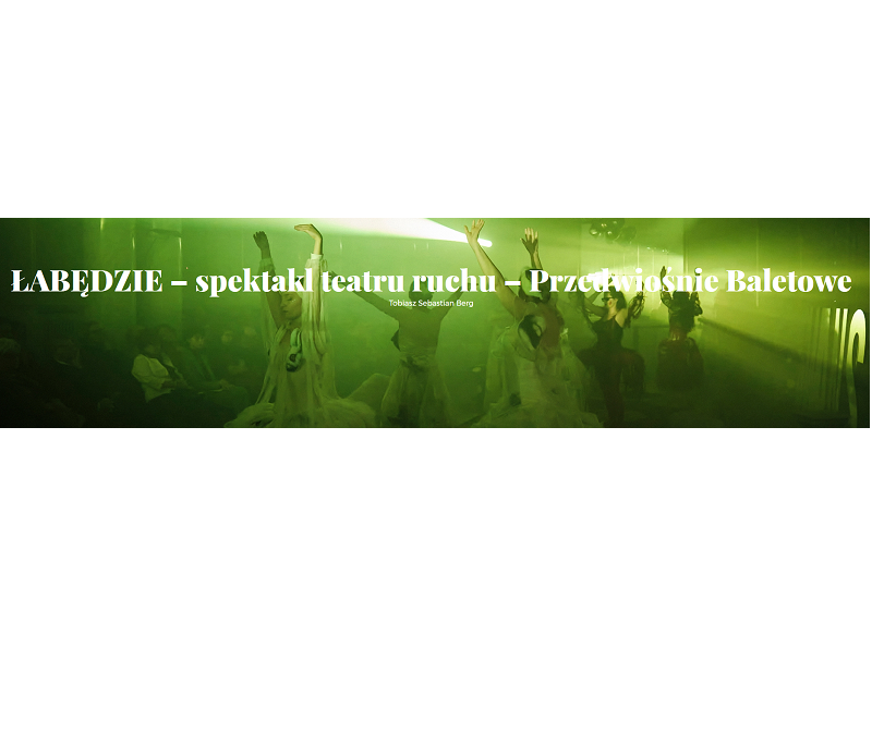 na zdjeciu grupa tancerzy w powłóczystych strojach, tańczą wyciągając do góry ręce, oświetla ich zielone światło