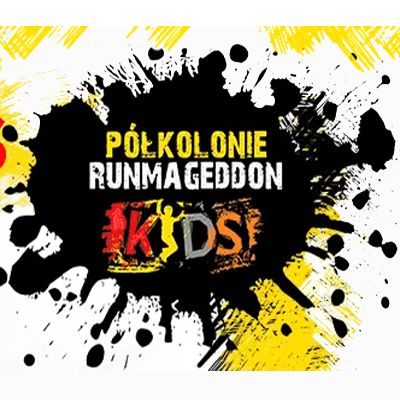 Czarna nieregularna plama, w środku której widoczny jest kolorowy napis "Półkolonie Runmageddon Kids".