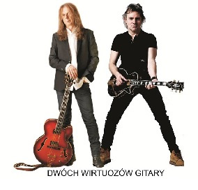 muzycy z gitarami