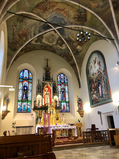 Zdjęcie wnętrza kościoła