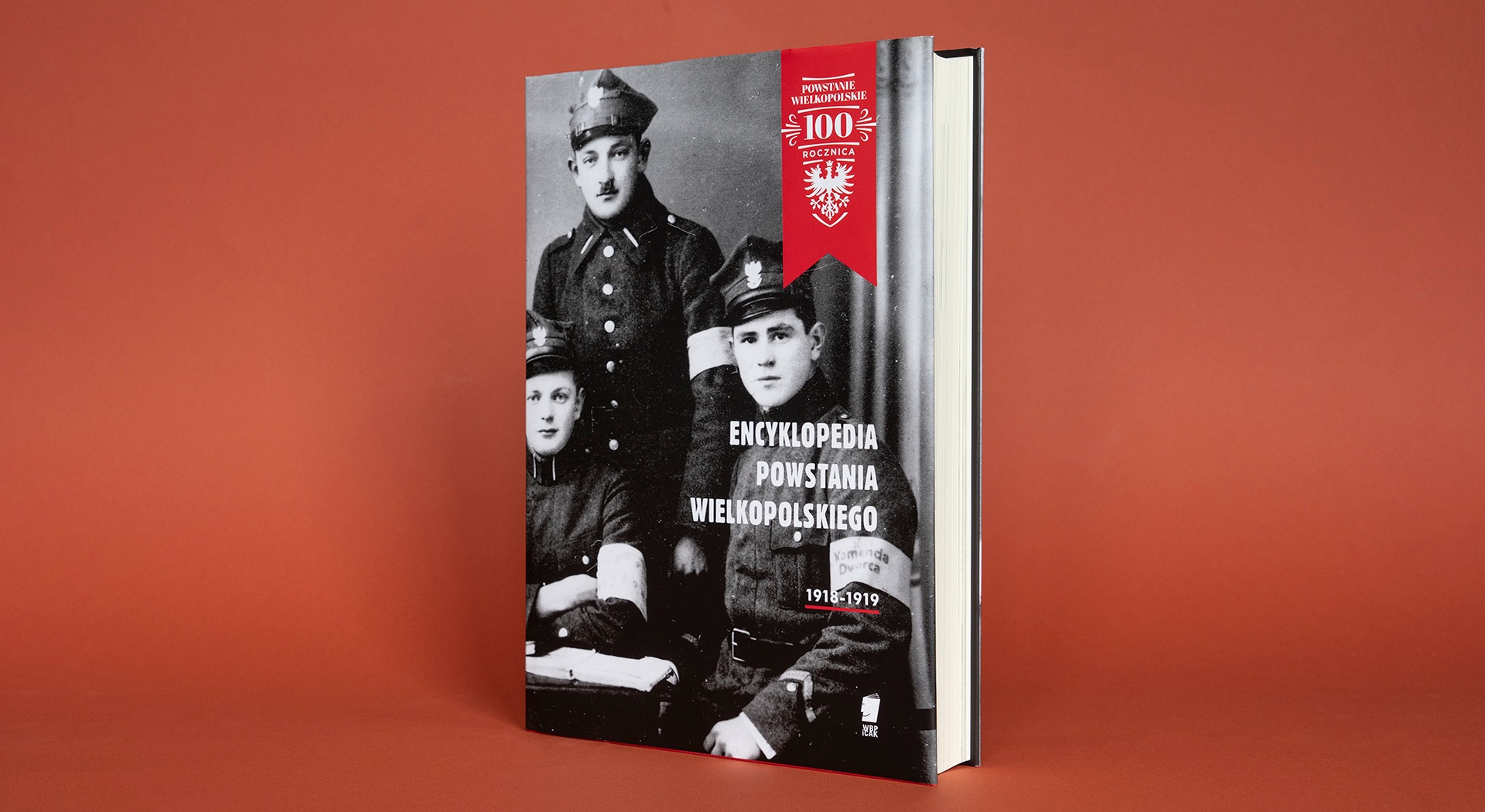 Okładka encyklopedii.