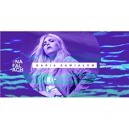 Plakat, Tło błękitno-fioletowe fale. Na środku Daria Zawiałow.