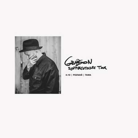 Zdjęcie artysty + czarny napis na jasnym tle