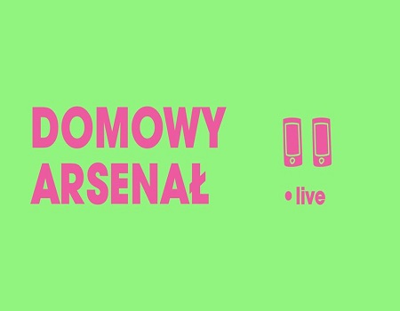 Napisy "Domowy Arsenal" na zielonym tle