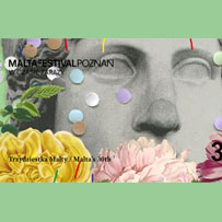 Rzeźba twarzy. Z lewej zielona gałązka. Na dole duże kwiaty: Zółty, rózowy i czerwony. Na rzeźbie kolorowe kółeczka.