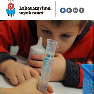 plakat - dziecko w laboratorium