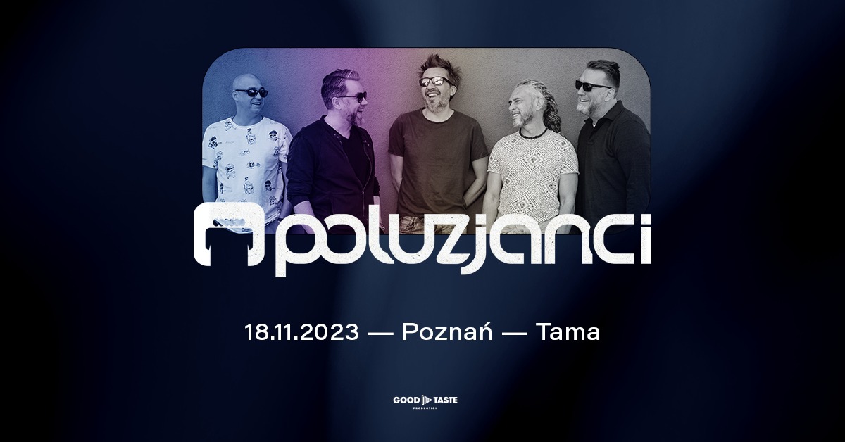 Pięcioro mężczyzn opierających się o ścianę i śmiejących się między sobą.