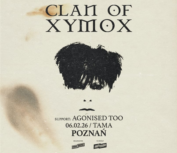 Jasne, postarzone tło z centralnie umieszczoną twarzą o wyraźnych ustach i oczach ukrytych pod ciemną, graficzną plamą przypominającą włosy. Wokół czarne napisy. Są to szczegóły na temat wydarzenia zawarte w treści artykułu.