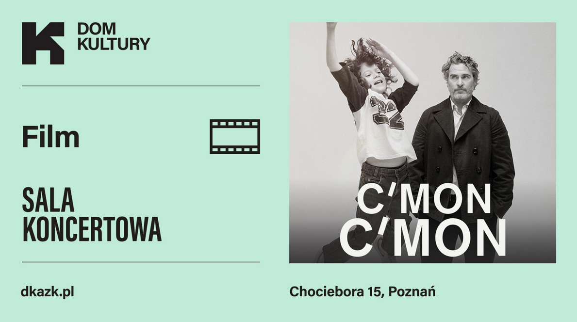 Niebieskie, jednolite tło. Z prawej strony plakat filmu prezentujący czarno-białe zdjęcie mężczyzny oraz dziecka. Z lewej strony informacje o wydarzeniu i organizatorach, zawarte w treści artykułu.