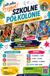 Plakat z białym tłem reklamuje letnie szkolne półkolonie pod hasłem "Lato pełne przygód". Na plakacie znajdują się kolorowe zdjęcia dzieci biorących udział w różnych aktywnościach, podpisane jako: sport, przygoda, kreatywność i zabawa. Tekst informuje, że uczestników czeka aktywny wypoczynek, nowi przyjaciele i niezapomniane wspomnienia. Wymienione atrakcje to: zajęcia sportowe, warsztaty kreatywne, wycieczki, gry i konkursy. Podane są trzy terminy turnusów i inne informacje zawarte w treści artykułu.