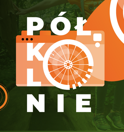 Napis o treści półkolonie, w którym litera o została wystylizowana na koło roweru.