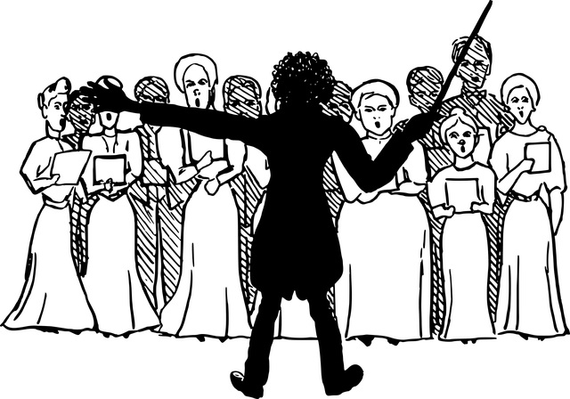 Dyrygent na czarno stojący tyłem do oglądającego. Przed nim chór.