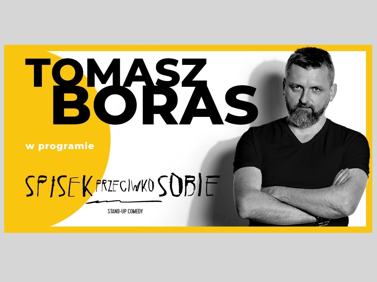 Mężczyzna stoi ze skrzyżowanymi rękoma, obok informacje o wydarzeniu.